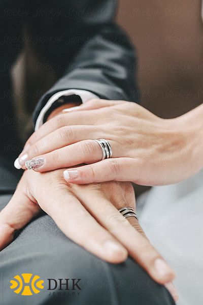 Chiếc nhẫn đính hôn yêu thích tiết lộ gì về bạn