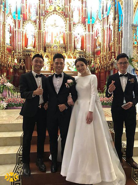 Ngắm bộ trang sức 9 tỷ của cô dâu trong đám cưới "khủng" ở Nam Định
